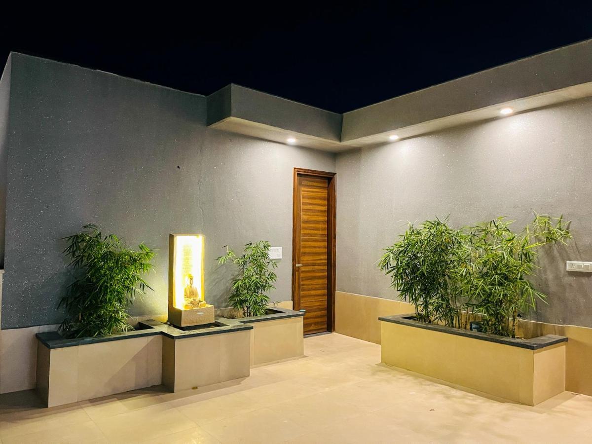 Inception Residence Gurgaon Buitenkant foto